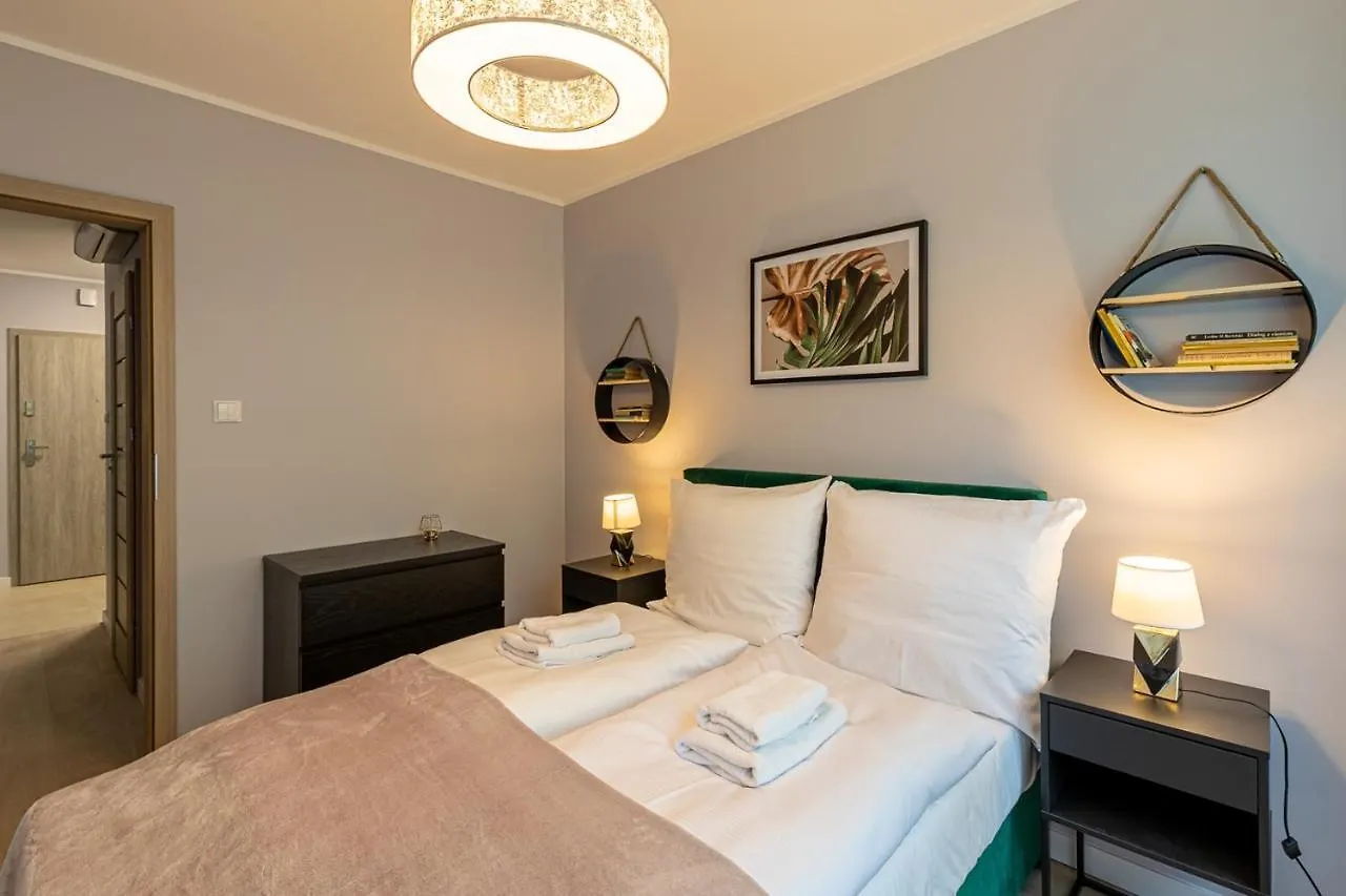 Przytulne Apartamenty Sun Seasons 24 Z Pieknym Widokiem W Szklarskiej Porebie By Noclegi Renters Szklarska Poreba 0*,