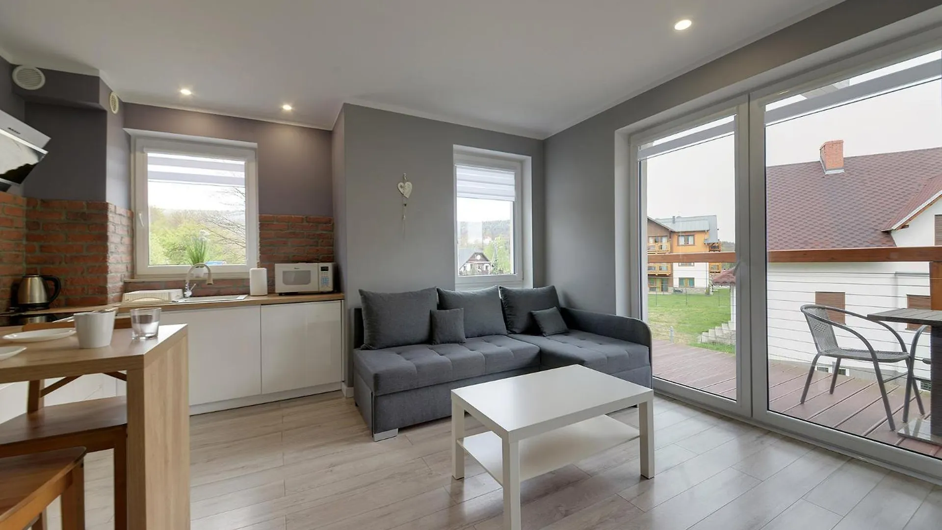 Przytulne Apartamenty Sun Seasons 24 Z Pieknym Widokiem W Szklarskiej Porebie By Noclegi Renters Sklářská Poruba Polsko